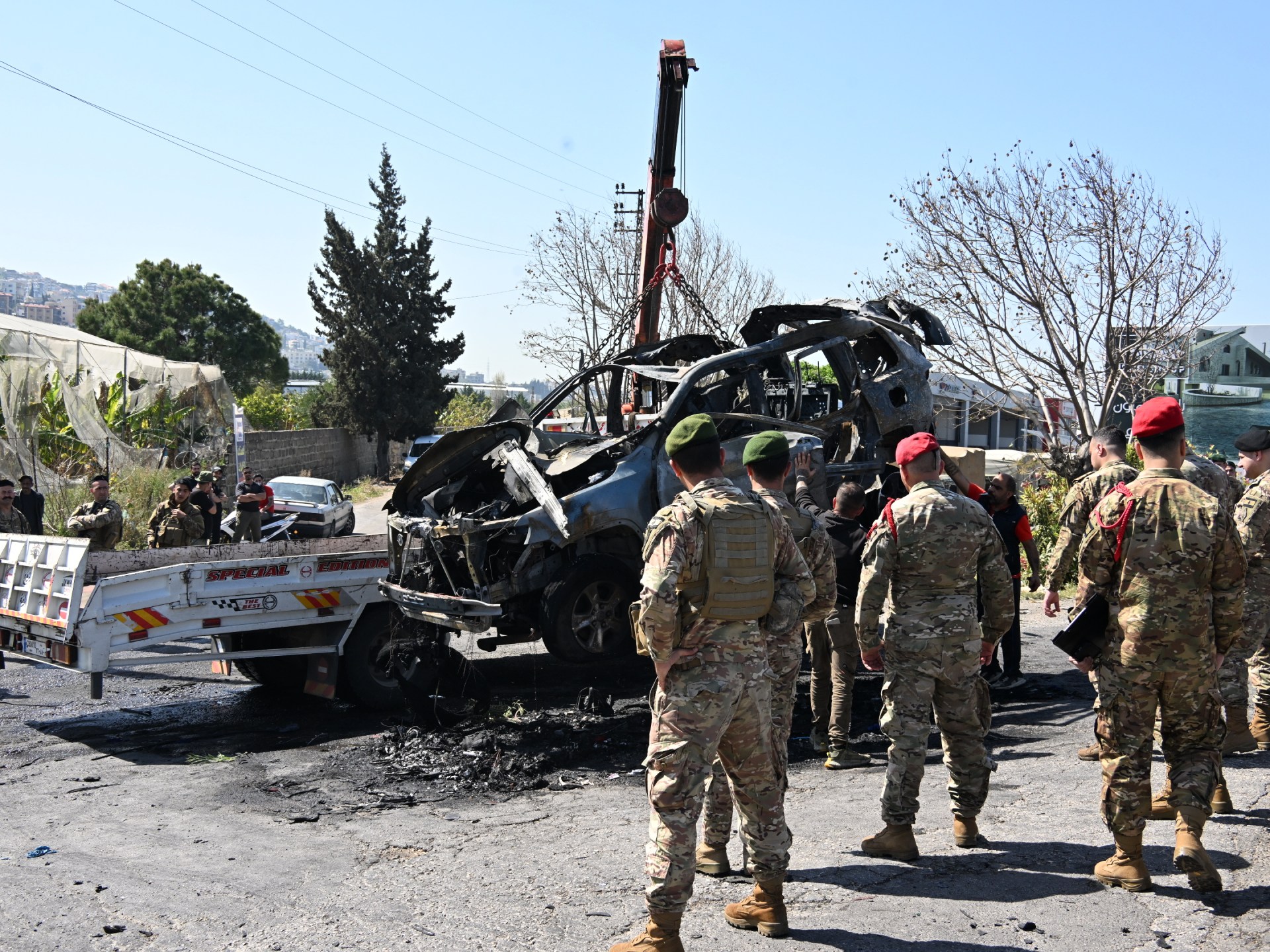 قتيل و3 جرحى بغارة إسرائيلية استهدفت سيارة جنوب لبنان