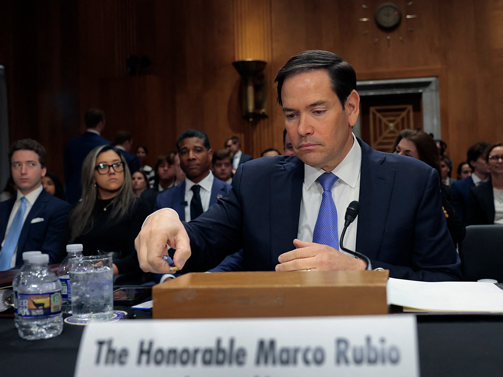 واشنطن تلغي آلاف التأشيرات وتعد بمزيد