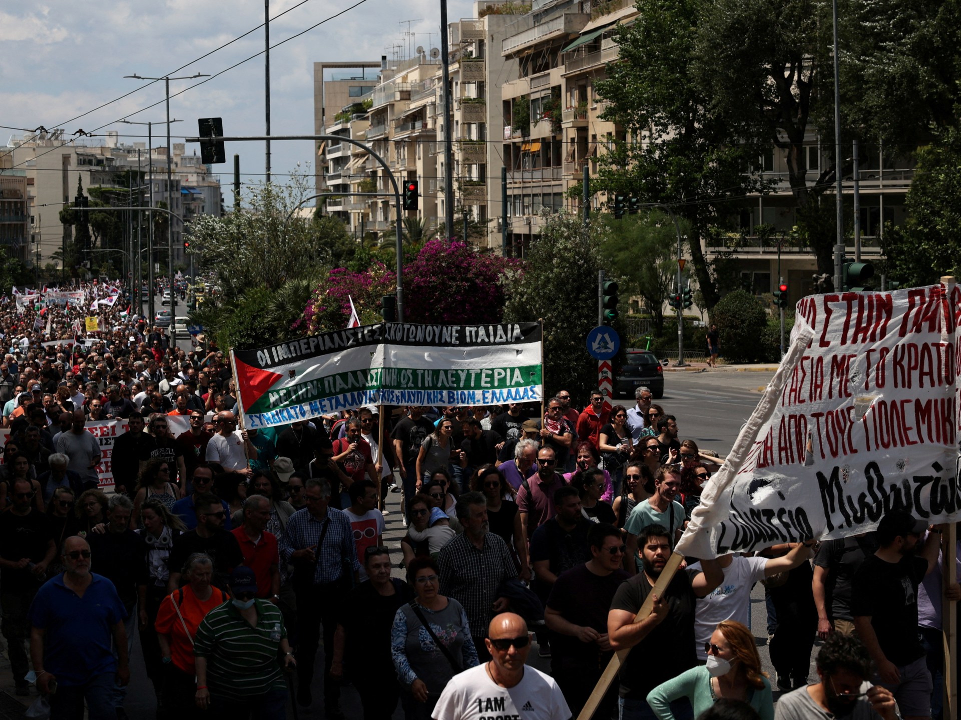 **أوروبا تنتفض: مظاهرات حاشدة تجتاح المدن الأوروبية تنديدًا بالحرب على غزة ومطالبة بوقف الإبادة الجماعية**