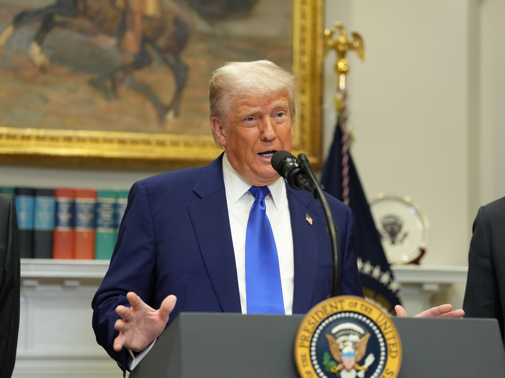 ترامب يلمح لمشاركته في حال لقاء بوتين زيلينسكي في تركيا