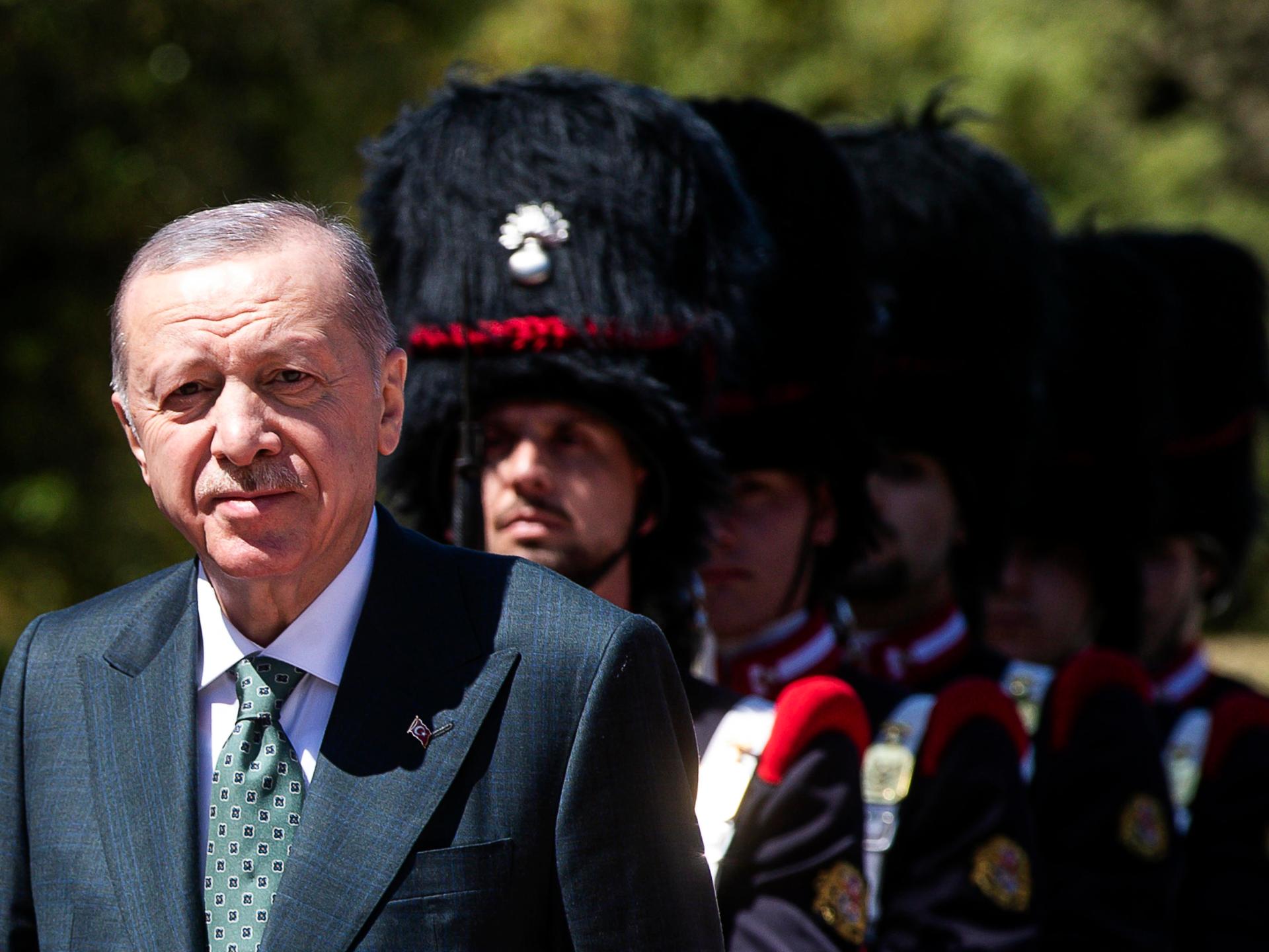 ليبيا في عين العاصفة: كيف تدير تركيا الأزمة وتحمي مصالحها الاستراتيجية؟