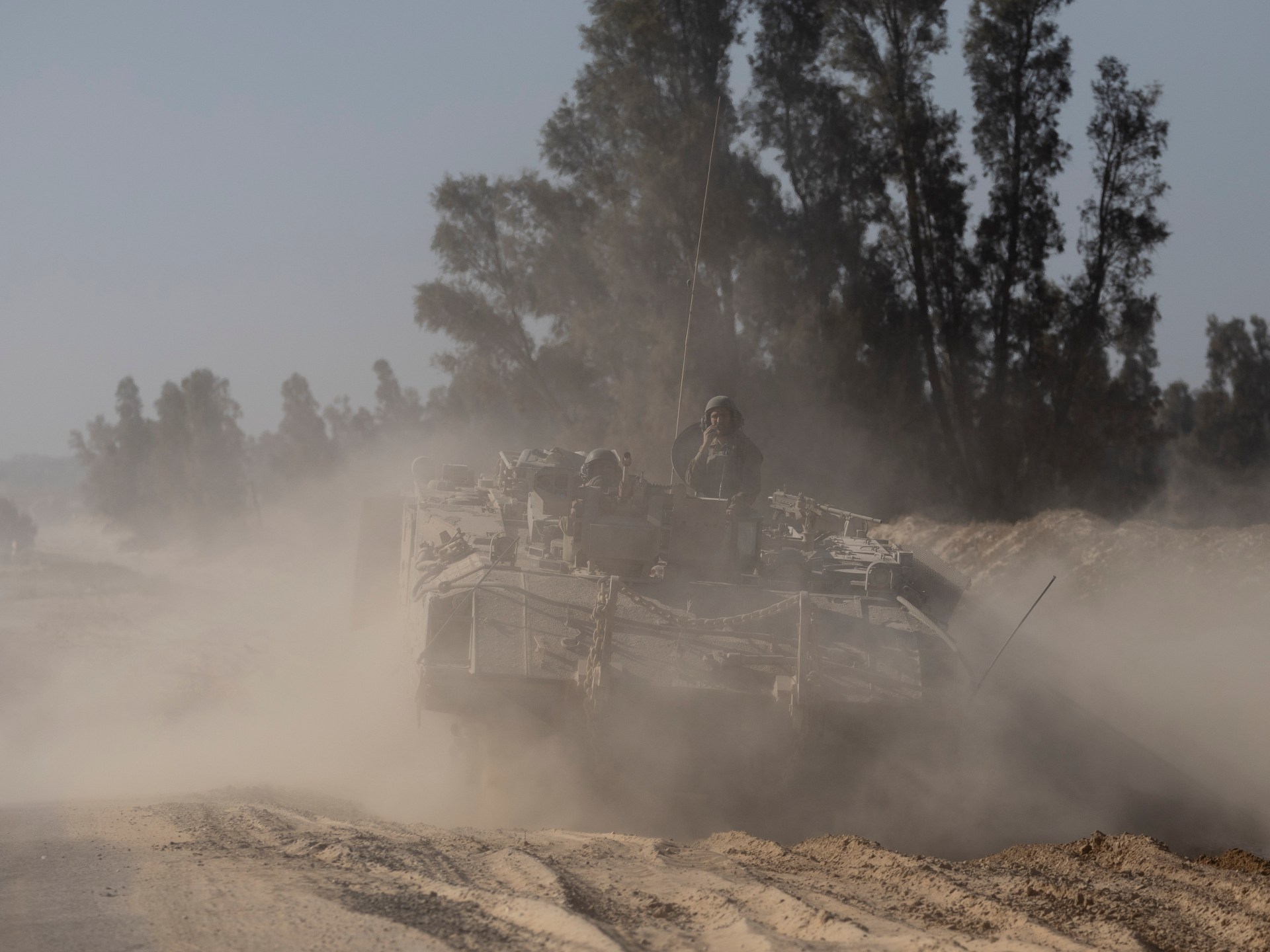 العملية البرية الإسرائيلية في غزة: “عربات جدعون” تشعل فتيل التصعيد