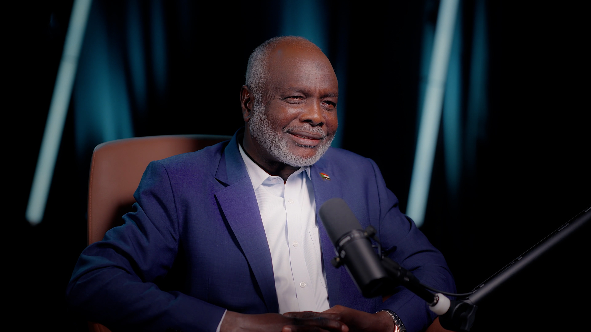 وزير المالية السوداني: وقف الحرب أولا وشعبنا سيحكم نفسه بنفسه