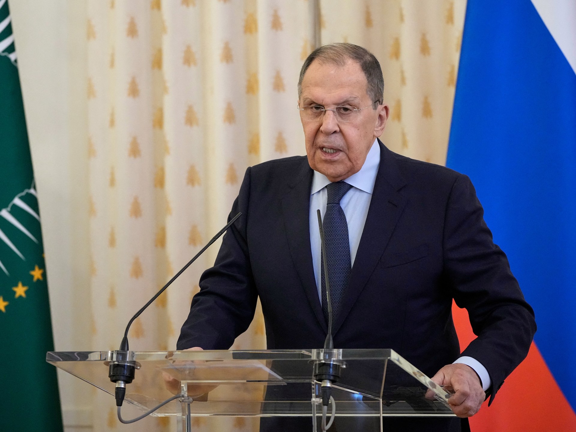 **مفاوضات السلام الأوكرانية الروسية: آمال جديدة ووثائق متبادلة وجهود دولية متواصلة**