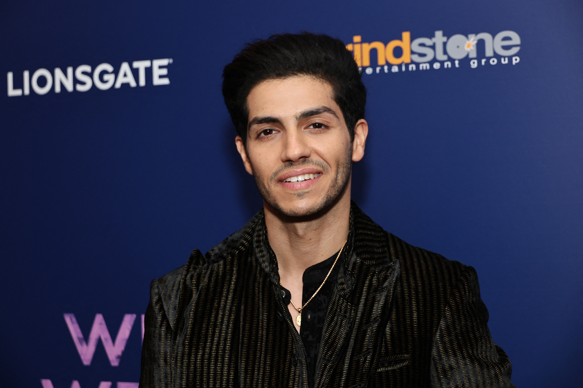 مينا مسعود يعود إلى جذوره بفيلم “في عز الضهر”: هل ينجح نجم علاء الدين في السينما المصرية؟