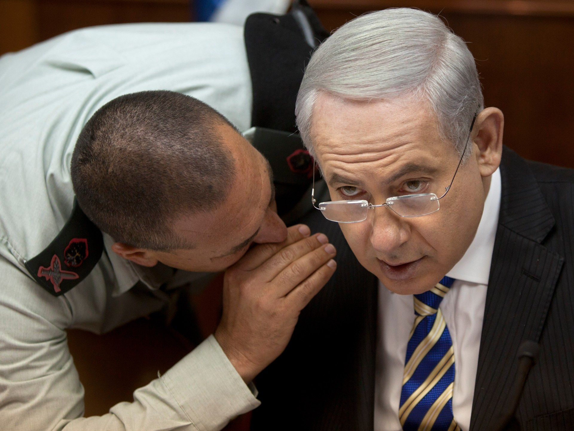 فضيحة مدوية: قناة إسرائيلية تكشف تورط نتنياهو والشاباك في تسليح عصابات غزة