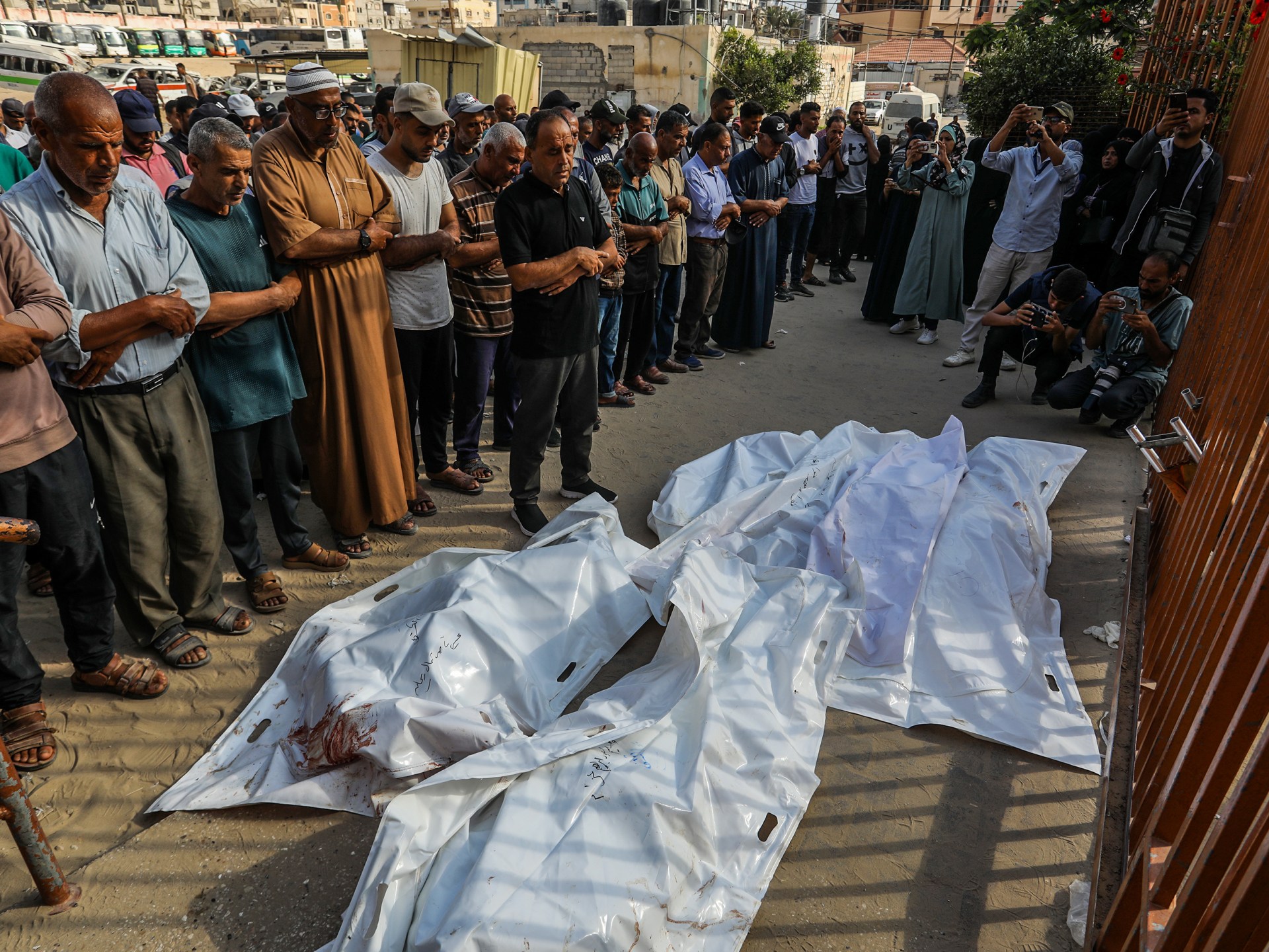 93 شهيدا بغارات إسرائيلية على نقاط توزيع المساعدات في غزة