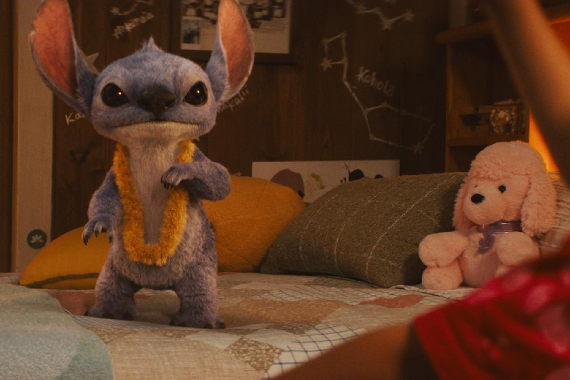 "ليلو أند ستيتش" يواصل صدارة شباك التذاكر وتوم كروز بالمركز الثاني