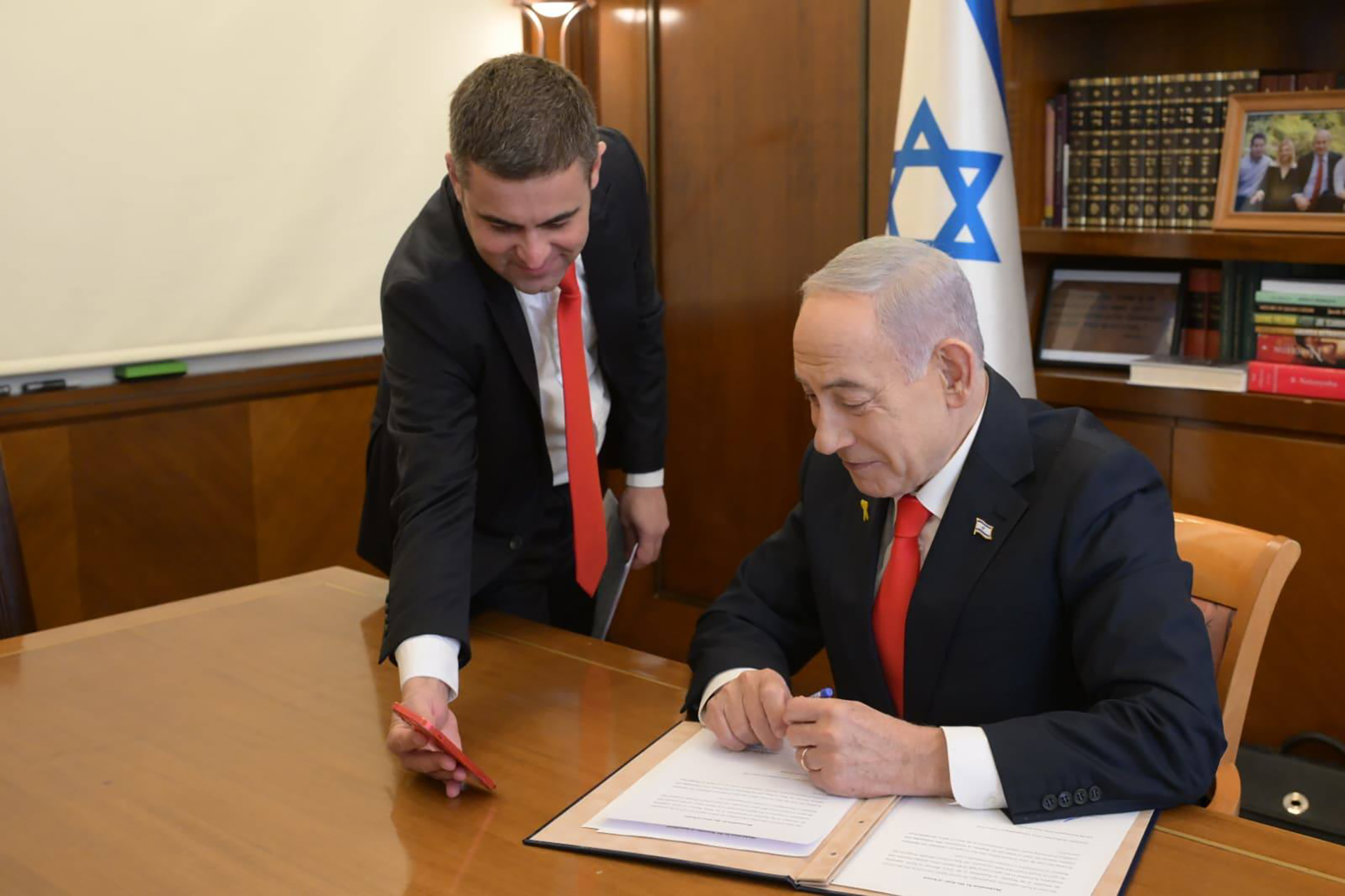 مقامرة إسرائيل في القرن الأفريقي: هل يمنحها الاعتراف بـ “أرض الصومال” نفوذاً أم يفتح عليها جبهة صراع جديدة؟