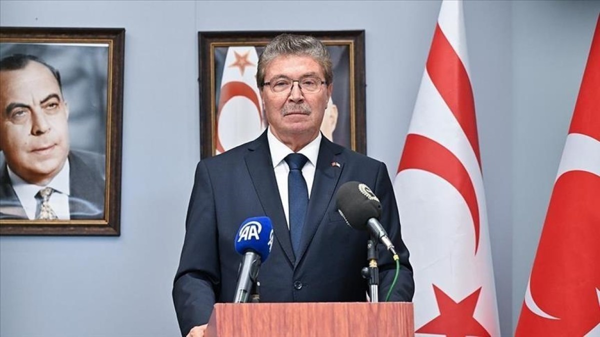 رئيس وزراء قبرص الشمالية: لا حلّ إلا بدولتين متكافئتين في السيادة