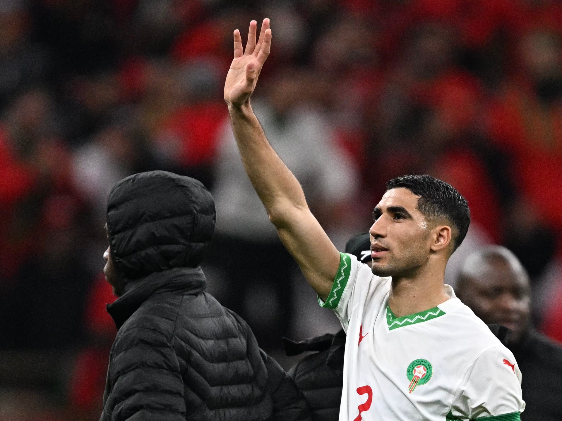 شاهد.. أشرف حكيمي يشعل المدرجات المغربية بعد عودته من الإصابة