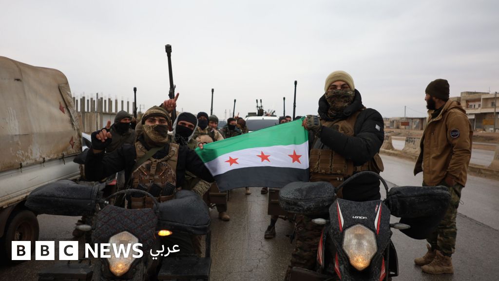 الجيش السوري يعلن غرب الفرات منطقة عسكرية مغلقة ويسيطر على حقول نفطية بريف الرقة