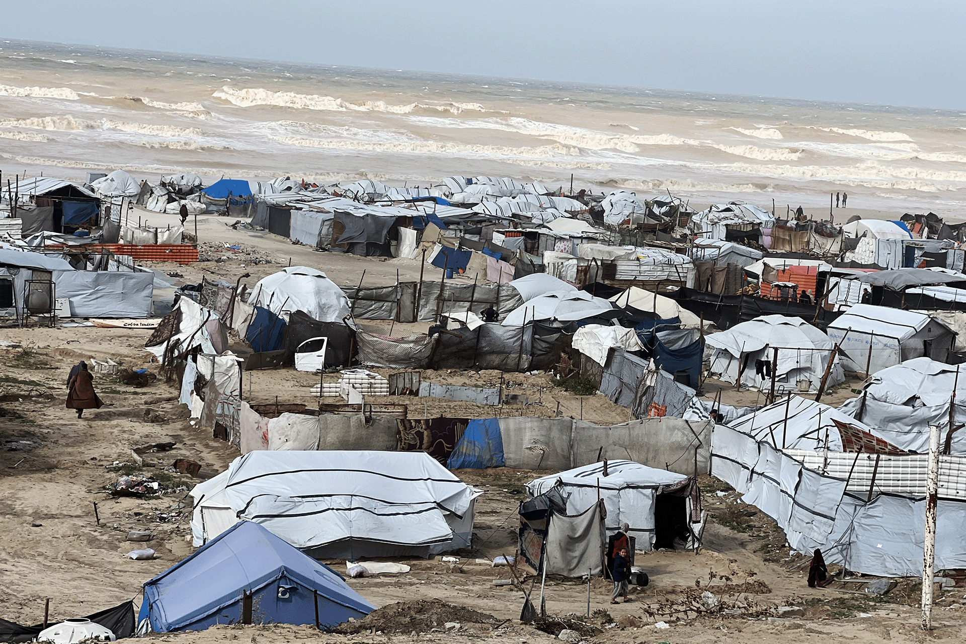 واشنطن تقترب من تعيين لجنة فلسطينية لإدارة غزة وشعث مرشح لرئاستها