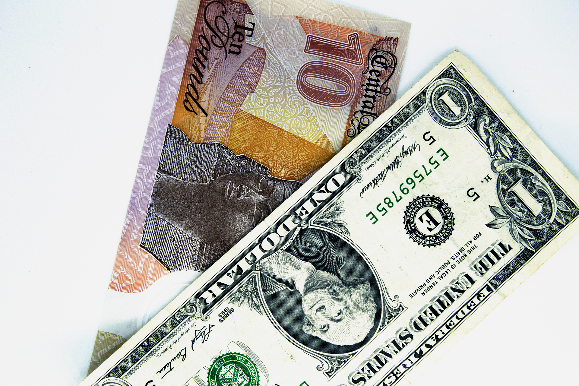 تحديث لحظي.. سعر الدولار اليوم مقابل الجنيه الأربعاء في كافة البنوك المصرية