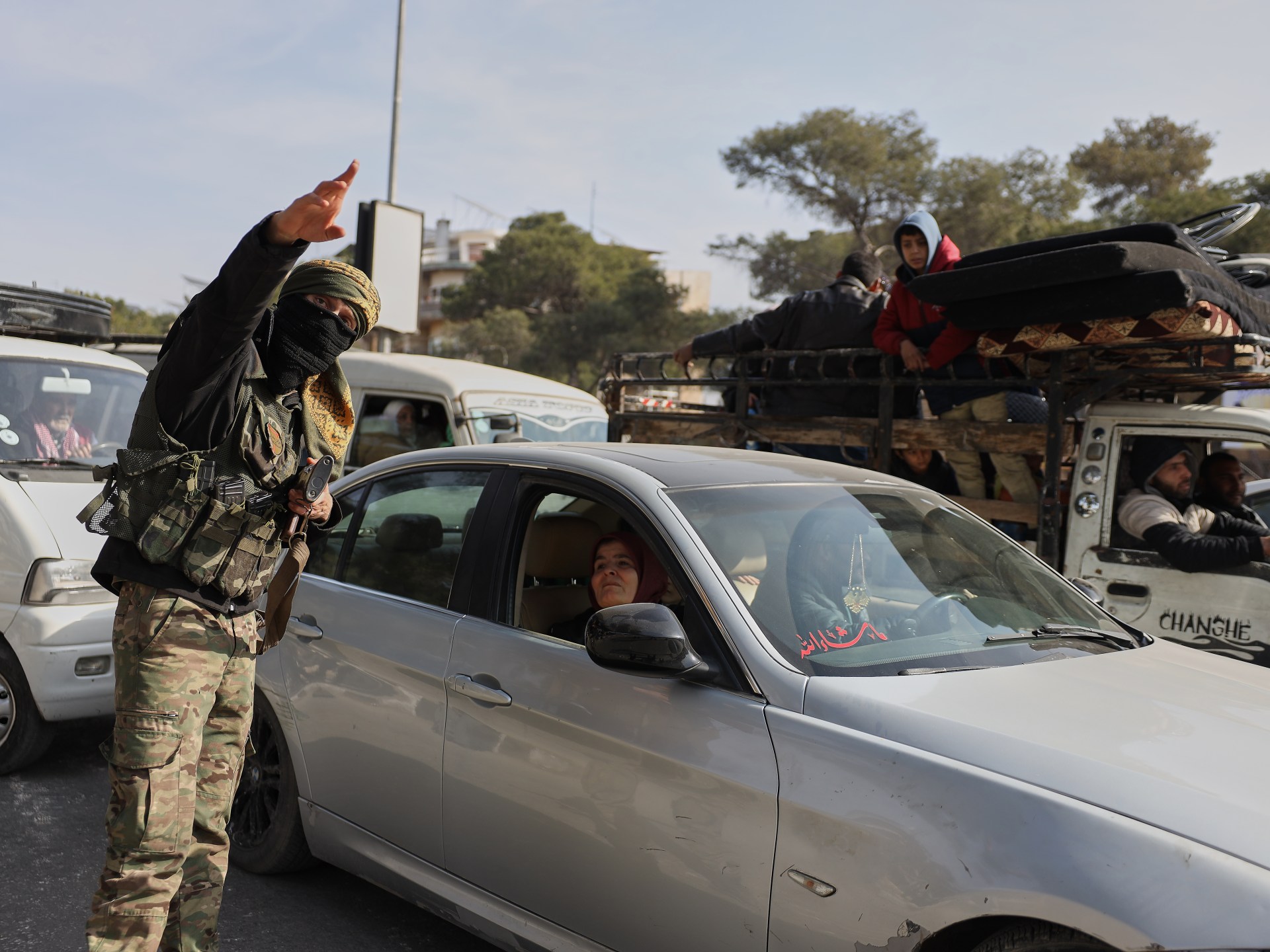 حلب هذا المساء.. الجيش يطوّق الأشرفية والشيخ مقصود وقسد تحذر من "حرب واسعة"