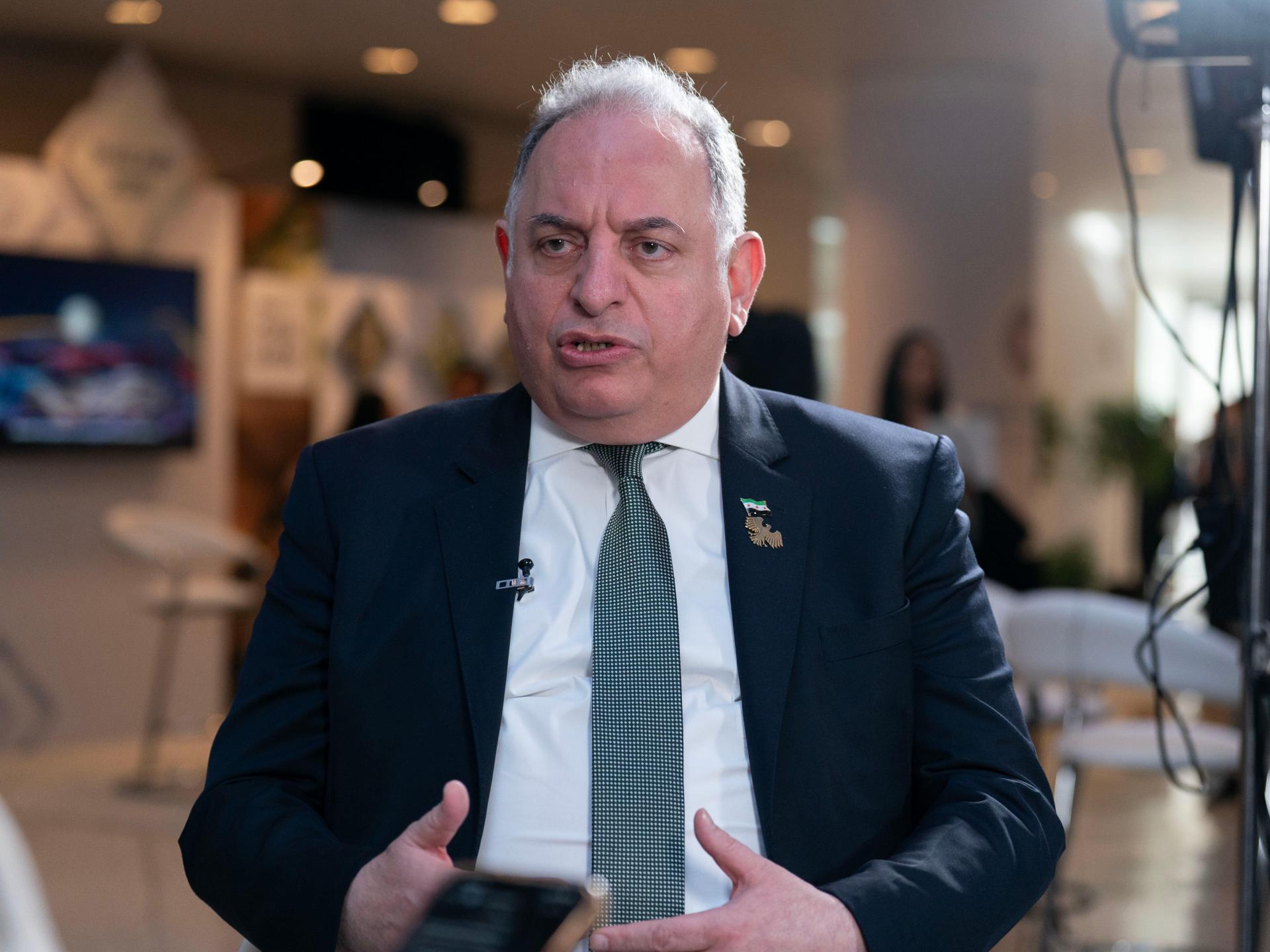 عودة الجزيرة السورية: هل ينقذ النفط والغاز ميزانية الدولة؟ تفاصيل المكاسب الاقتصادية الكبرى