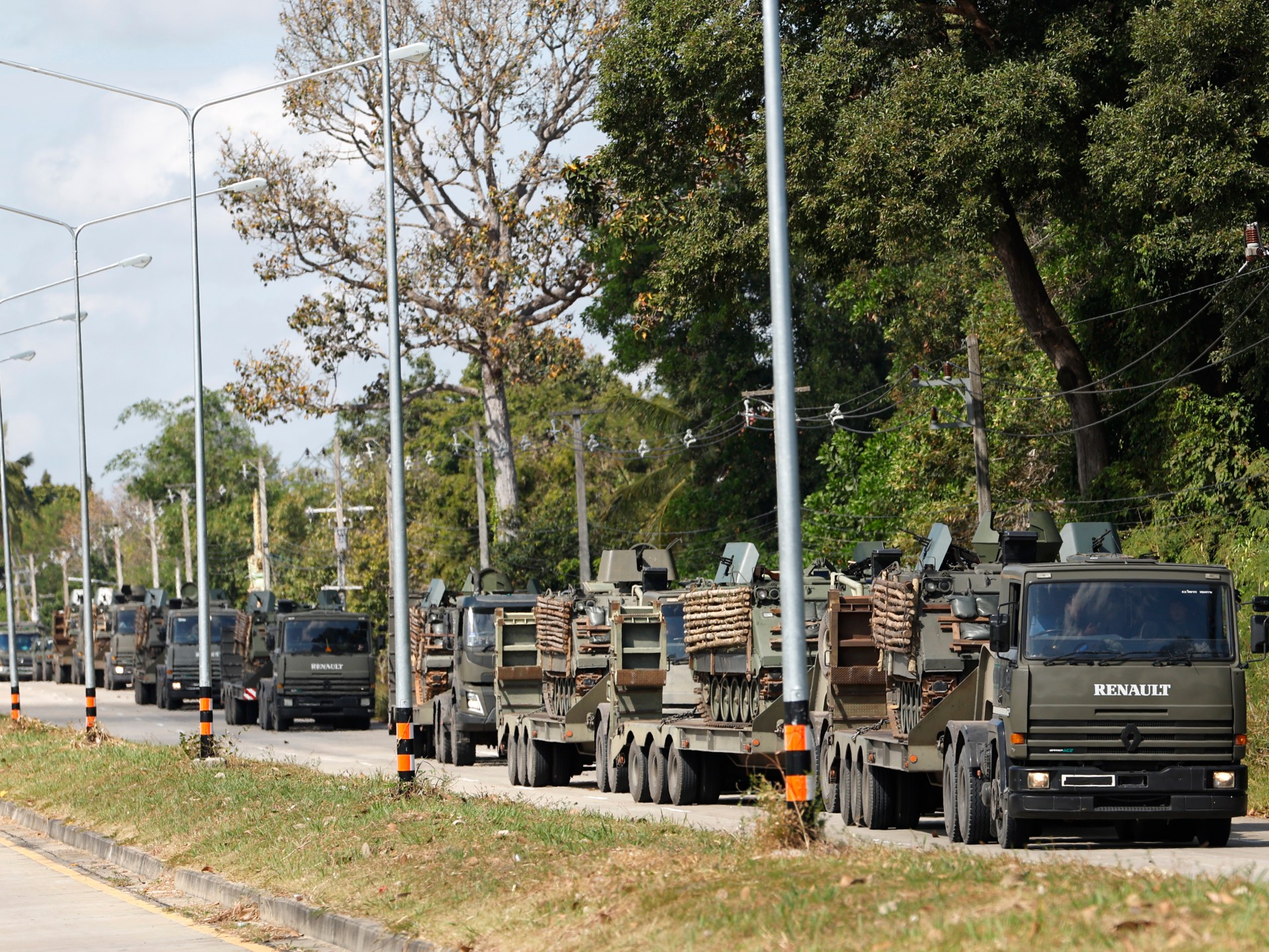 كمبوديا تتهم تايلند بـ"ضم" قرية حدودية