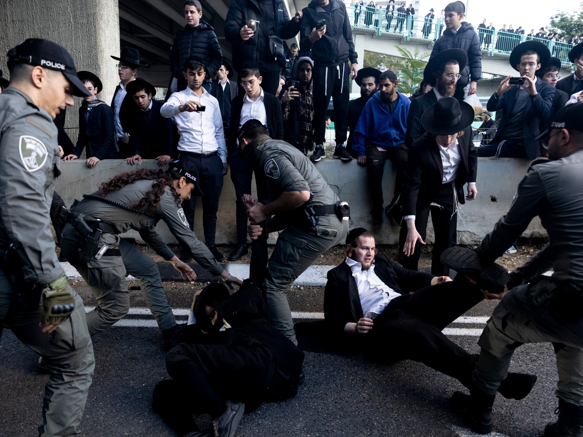 زلزال سياسي في إسرائيل: تجنيد “الحريديم” يهدد بانهيار ائتلاف نتنياهو الحكومي