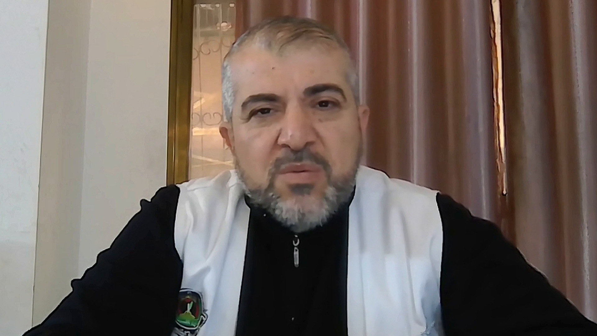 إرادة فوق الركام: غزة تُخرج 170 كادراً طبياً من قلب مستشفى الشفاء رغم حرب الإبادة