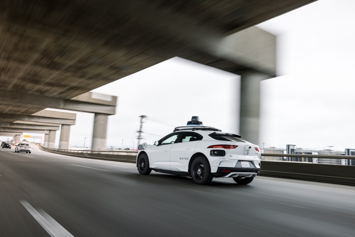 تقرير: “وايمو” لسيارات الأجرة الآلية تقترب من جمع 16 مليار دولار لرفع تقييمها إلى 110 مليارات دولار