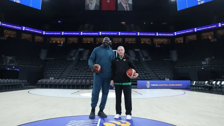 أردوغان وشاكيل أونيل