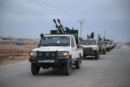 تصعيد ميداني شمال شرقي سوريا: مقتل مدنيين والجيش السوري يفتح ممرات إنسانية في الحسكة وحلب