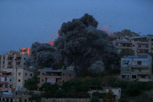 تصعيد ميداني في جنوب لبنان: غارة تستهدف مدينة صور ولبنان يشكو آلاف الخروقات لمجلس الأمن