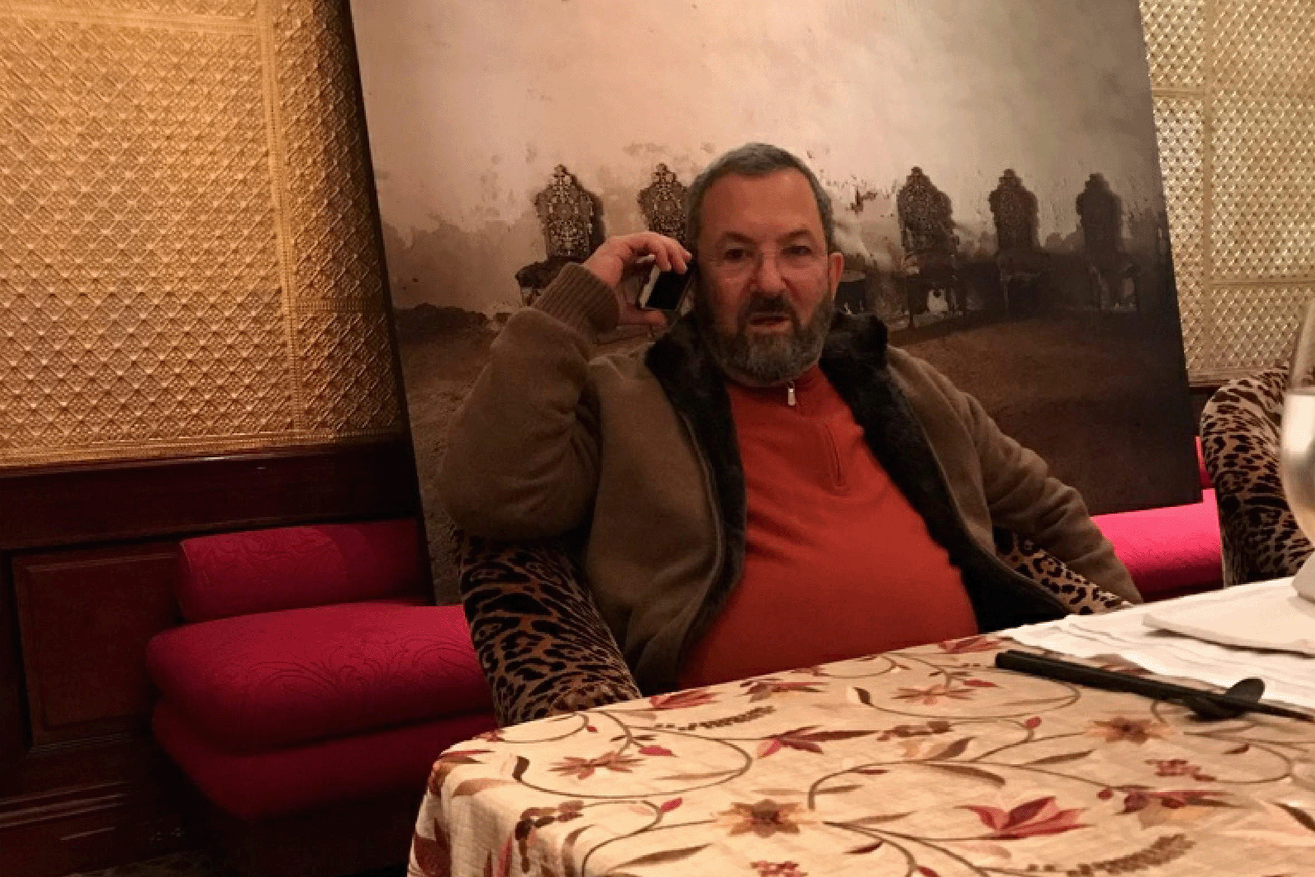 إيهود باراك وجيفري إبستين