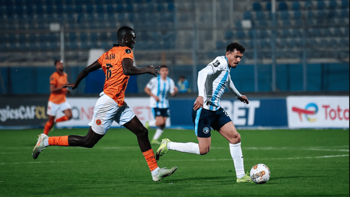 بثلاثية نارية.. بيراميدز يكتسح نهضة بركان ويحجز مقعده في ربع نهائي دوري أبطال أفريقيا