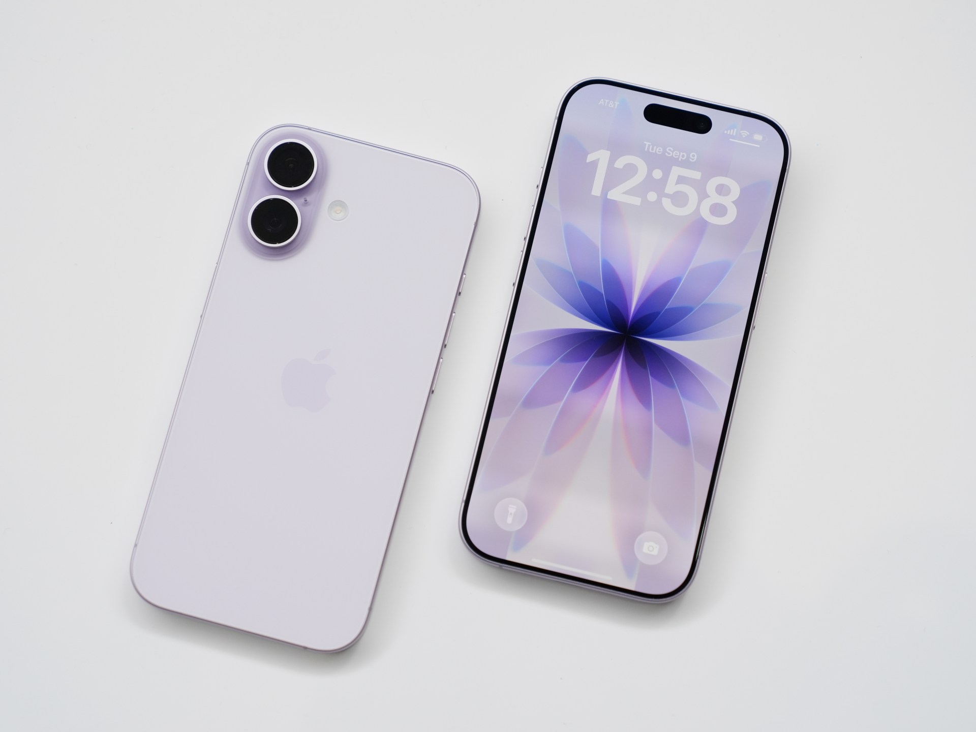 آيفون 17 إي الجديد: ثورة آبل القادمة بمواصفات “برو” وسعر اقتصادي صادم!