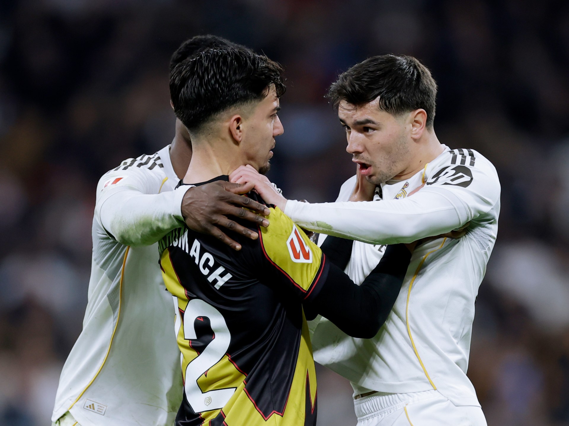 صدمة في صفوف أسود الأطلس: ما سر اشتباك إبراهيم دياز وإلياس أخوماش في الدوري الإسباني؟