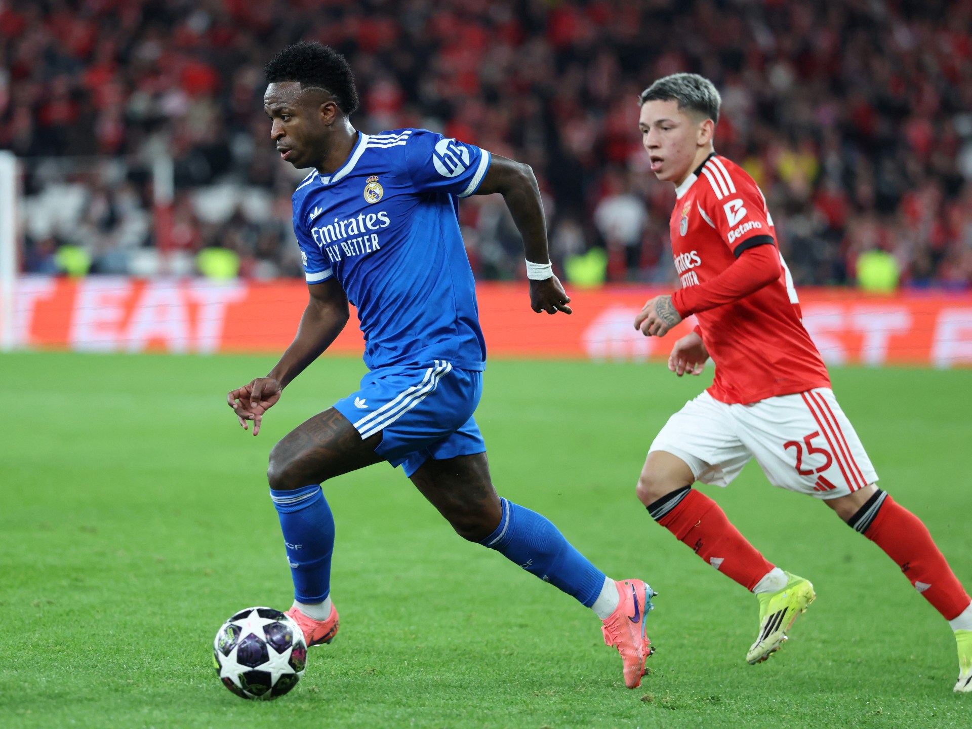 ريال مدريد يزلزل اليويفا بأدلة جديدة: تصعيد ناري في قضية عنصرية فينيسيوس جونيور!