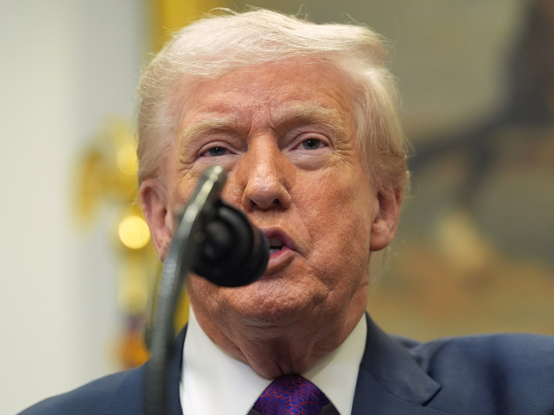 “يجب أن يخجل!”.. ترمب يهاجم رئيس إسرائيل ويطالب بمنح العفو عن نتنياهو فوراً