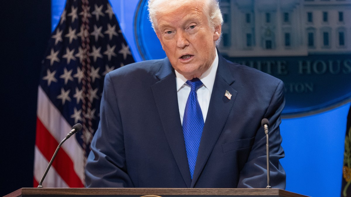 طبول الحرب تقرع.. ترامب يمهل إيران 15 يوماً لحسم الاتفاق النووي وإسرائيل تتأهب لـ ‘الفيضان الصاروخي’