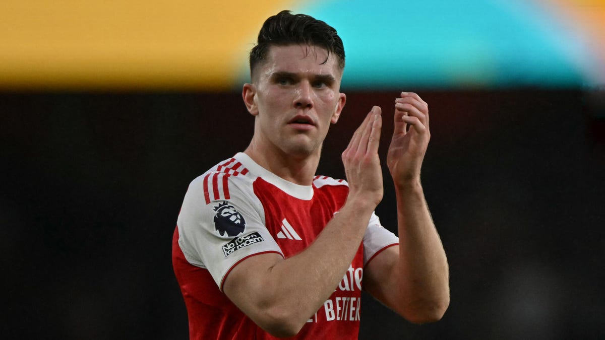 بث مباريات الدوري الإنجليزي