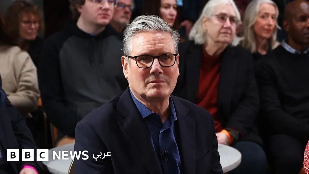 أزمة كير ستارمر وعلاقة ماندلسون بإبستين: هل اقتربت نهاية رئيس الوزراء البريطاني؟