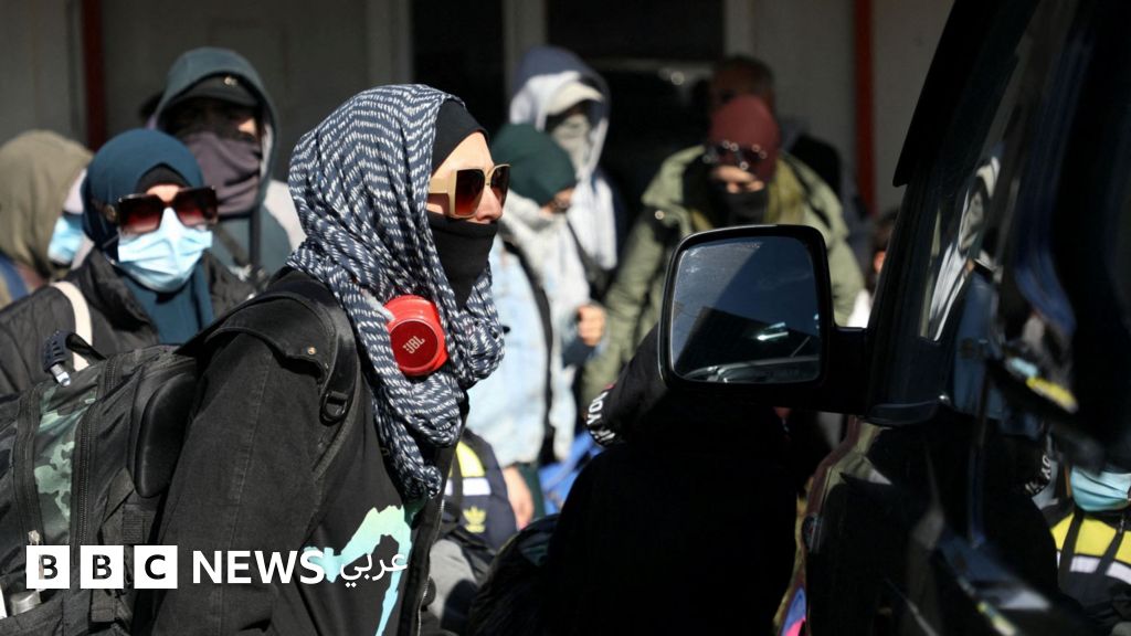 عائلات أسترالية في مخيم روج