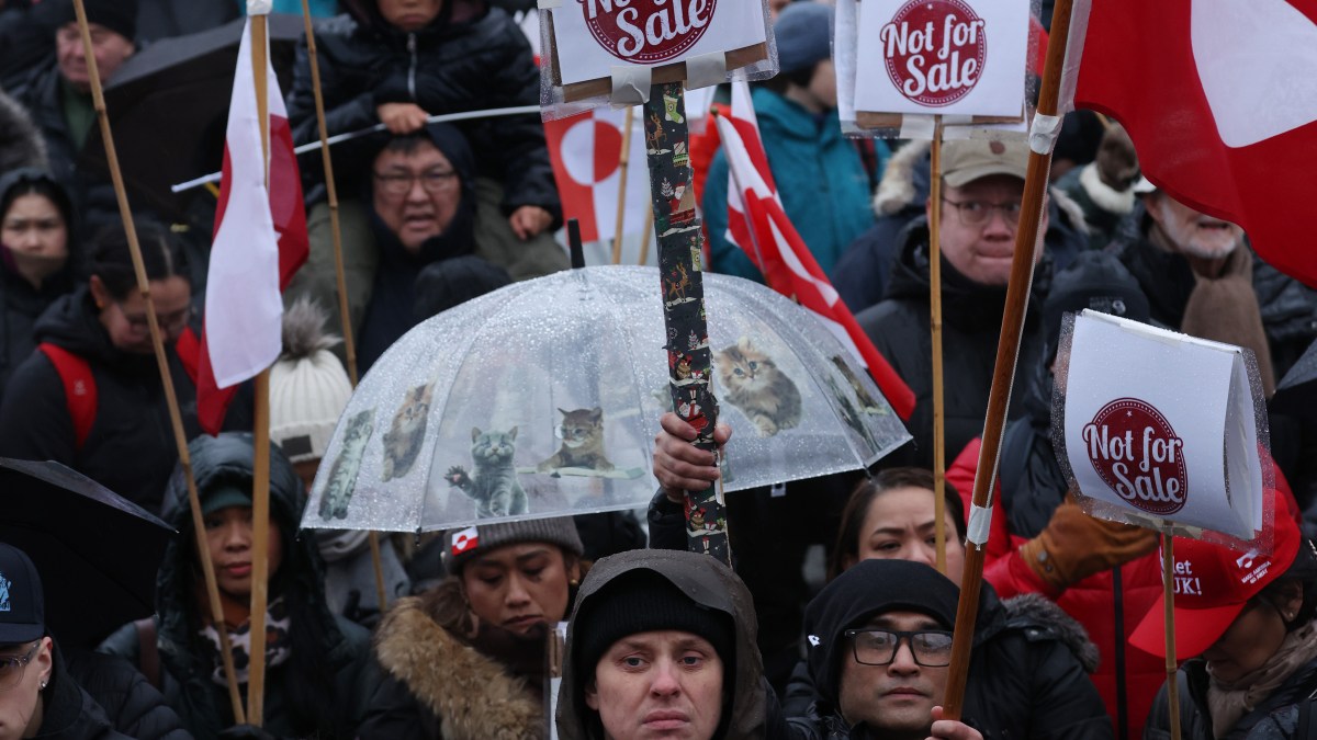 “لا شكراً”.. رد حاسم من غرينلاند على عرض ترمب إرسال سفينة مستشفى للجزيرة