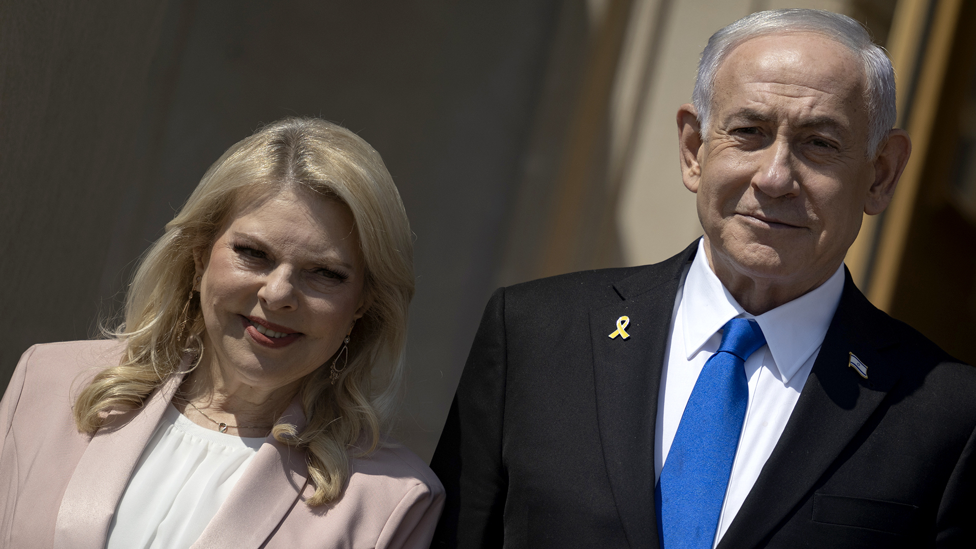 فضائح عائلة نتنياهو