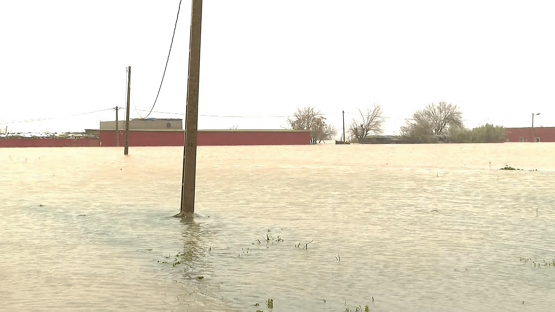 فيضانات المغرب: استنفار أمني وإجلاء الآلاف وسط خسائر فلاحية جسيمة وتصريف اضطراري للسدود