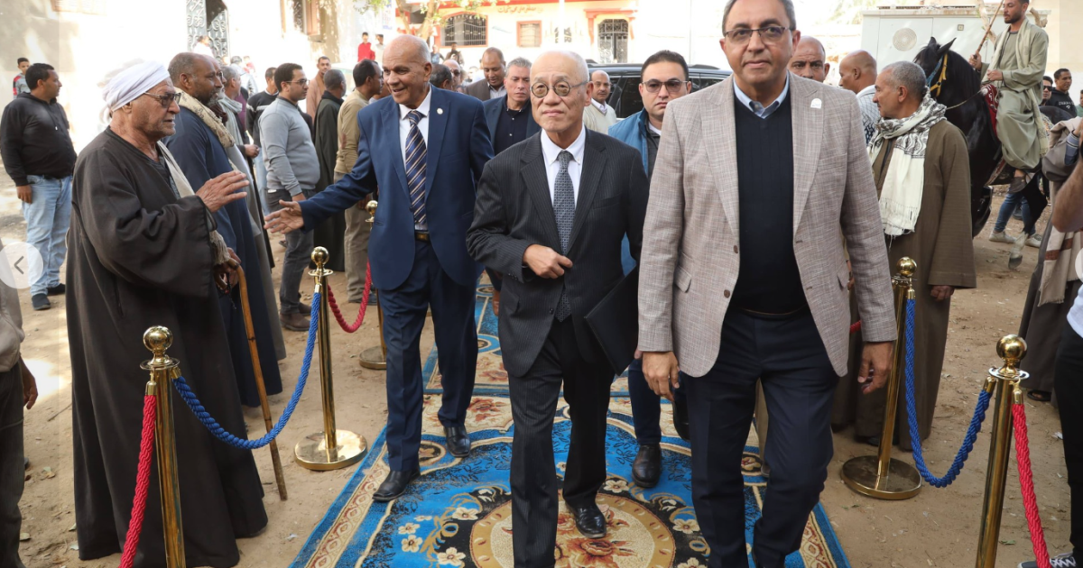 السفير الياباني في قنا