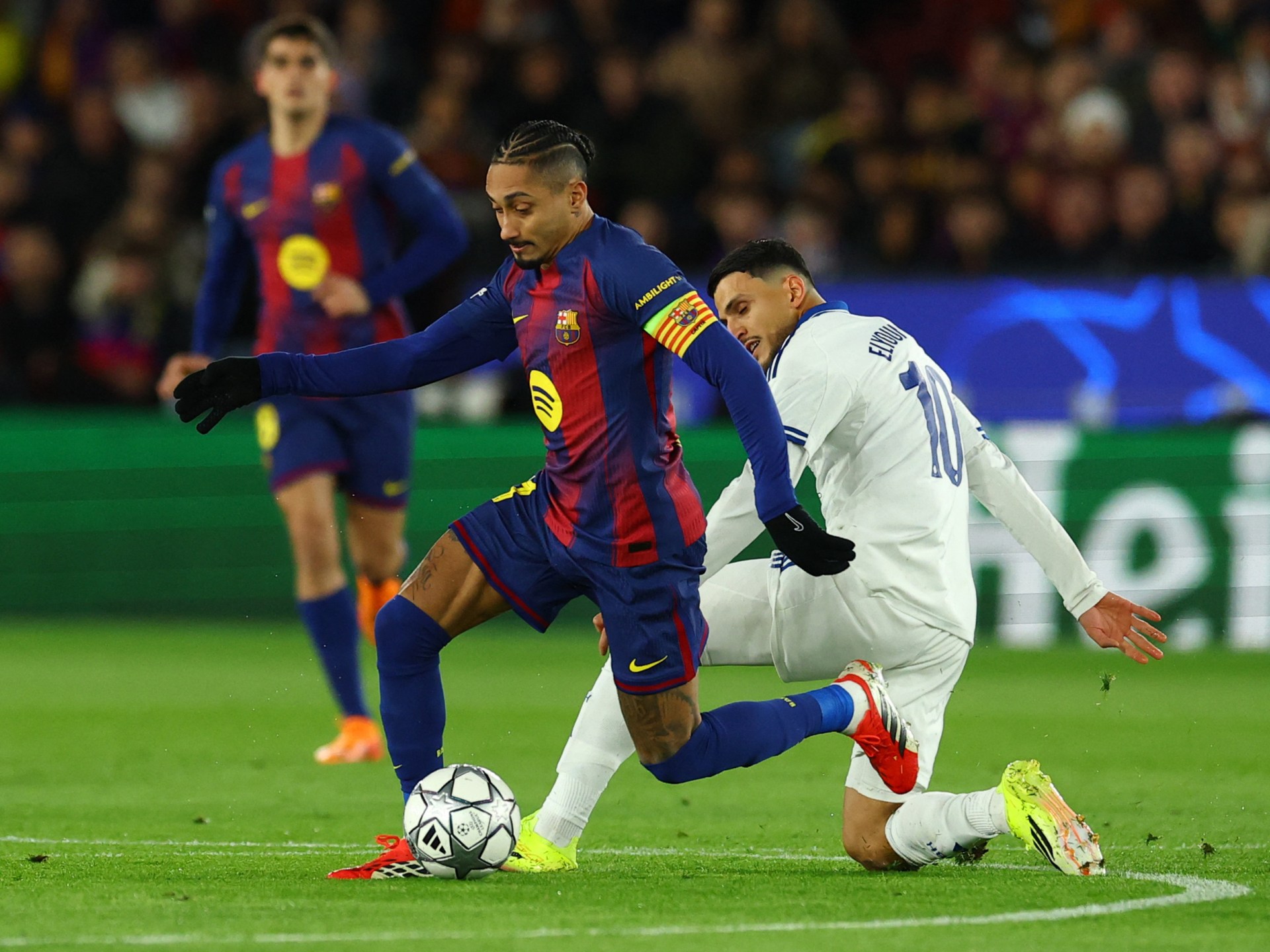 لعنة غياب رافينيا: إحصائية “مرعبة” تزلزل أركان برشلونة بعد كارثة أتلتيكو مدريد