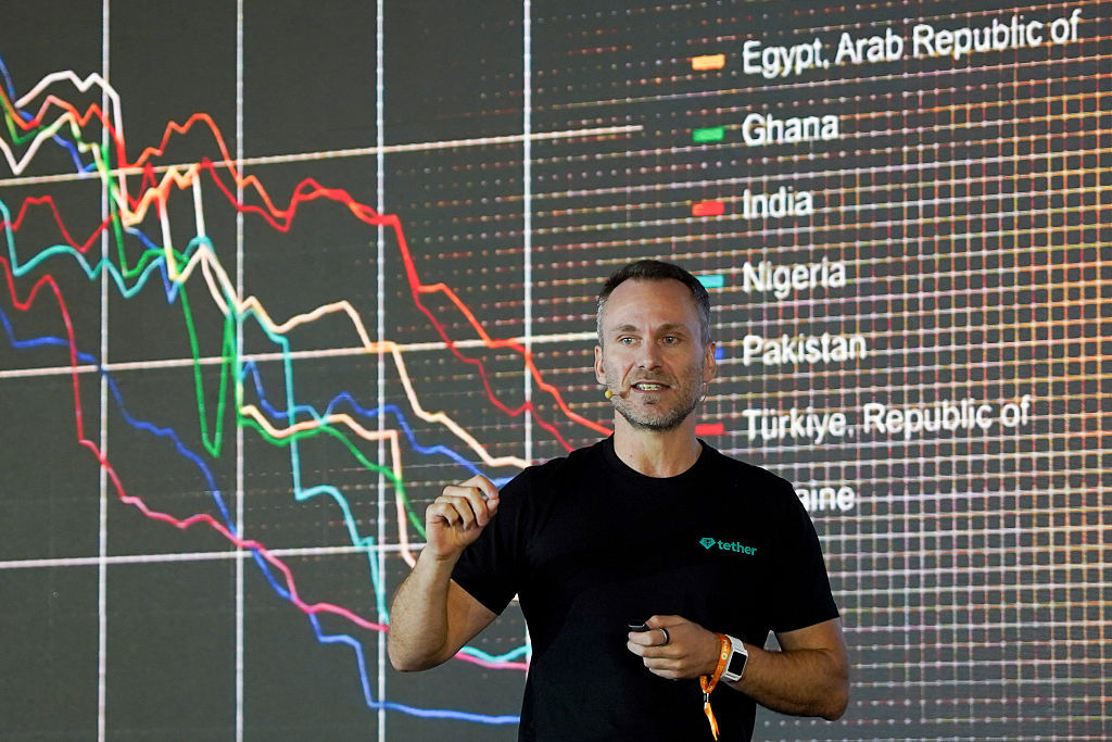 باولو أردوينو يقود «تيذر» من الهامش إلى الصدارة: استراتيجية جديدة لمواجهة «سيركل» واختراق السوق الأمريكية