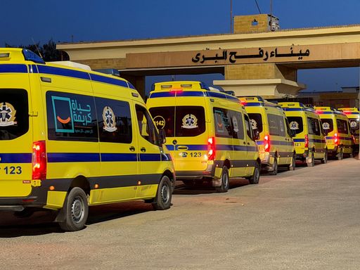 غزة.. حماس تعلن اكتمال ترتيبات تسليم السلطة للجنة وطنية وبدء إجلاء الجرحى عبر معبر رفح