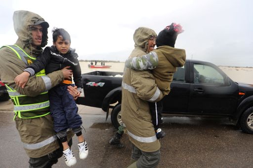 فيضانات المغرب: إجلاء 143 ألف شخص في 4 أقاليم والسلطات تعلن السيطرة على الوضع دون خسائر بشرية