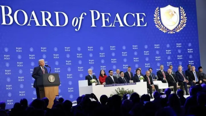 مسؤولان أمريكيان: ترمب يعلن خطة بمليارات الدولارات لإعادة إعمار غزة وتفاصيل “قوة الاستقرار” الأسبوع المقبل