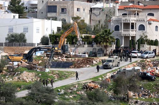 إسرائيل تقر خطة لتسجيل أراضٍ بالضفة الغربية كـ “أملاك دولة” وفلسطين تحذر من العواقب