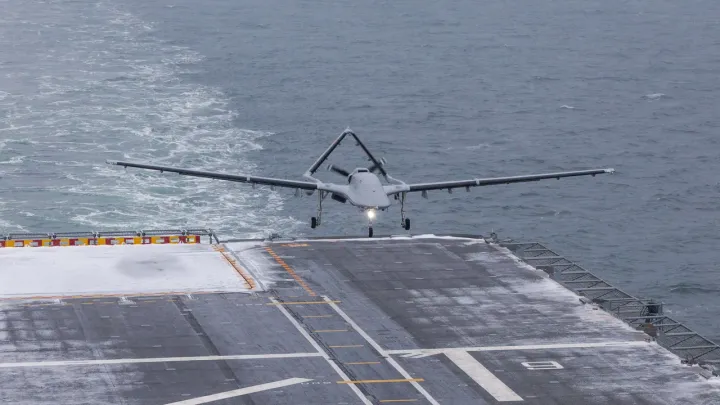 “بيرقدار TB3” التركية تثبت كفاءتها في ظروف جوية قاسية خلال مناورات “الناتو” بألمانيا