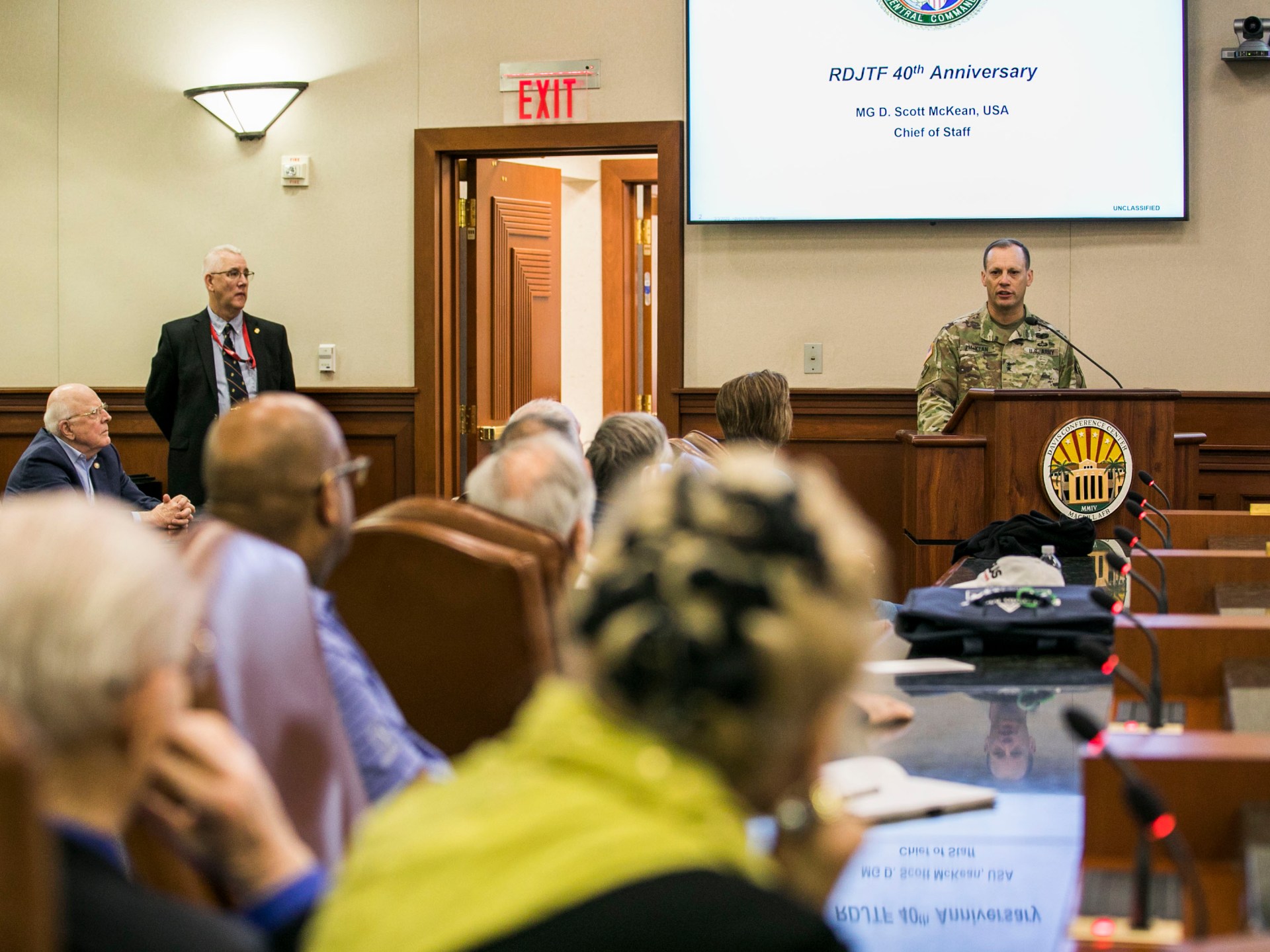 سلاح ‘تقصي الحقائق’.. كيف تواجه القيادة المركزية الأمريكية الرواية الإيرانية إعلامياً؟