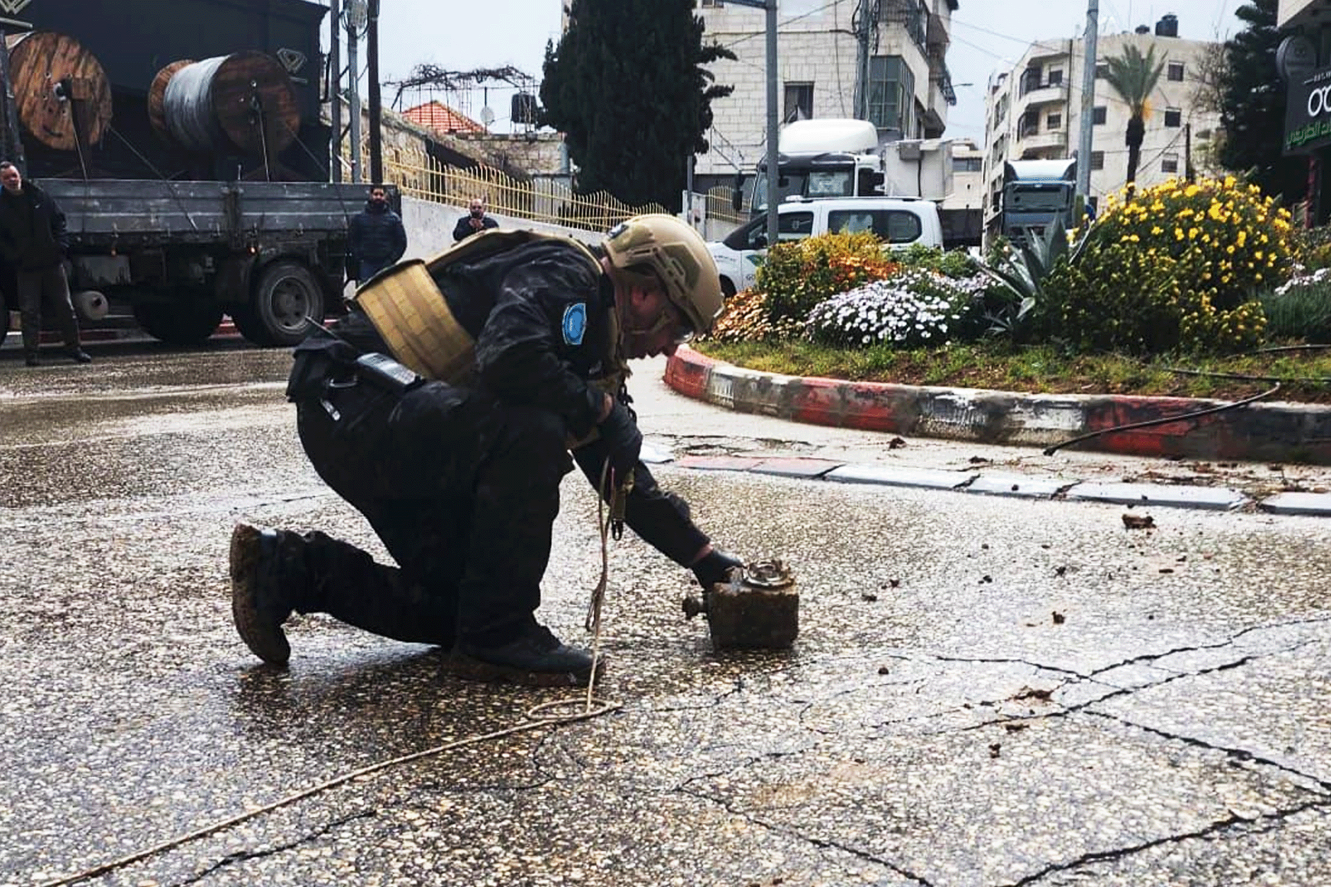 شظايا الصواريخ في الضفة الغربية